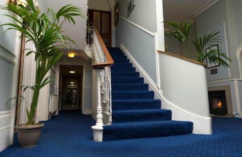 Ryde Hotel | Royal Esplanade Hotel