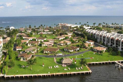 Hillsboro Beach Resort | Royal Flamingo Villas