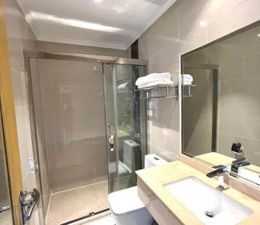 Mabolo Hotel | ROYAL J HOTEL