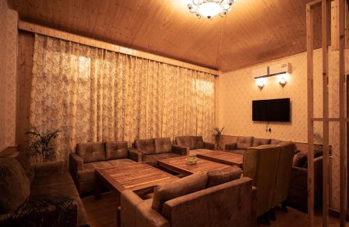 Mohal Hotel | Royal Mansion