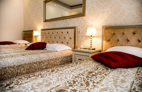 Pereslavl-Zalesskiy Hotel | Royal Palace