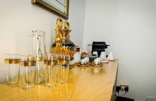 Roman Quarter Apartment | Royal Palace Suite in Piazza Castello