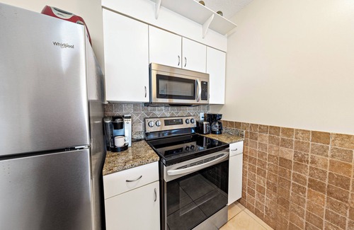 Gulf Shores Condo | Royal Palms 1303