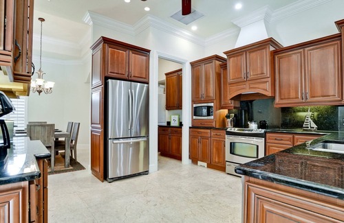 Whitfield House | Royal Palms - 4BR/4 BA Luxury Home w/Pool & Spa