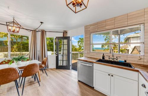Coffeyville House | Royal Point Modern Hale