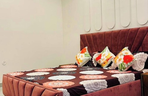 Gurugram Hotel | Royal stay farm house in gurgaon for parties