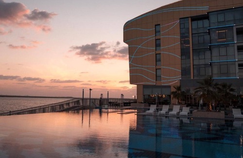 Abu Dhabi Apartment | Royal Suite Near Zayed Heritage Center
