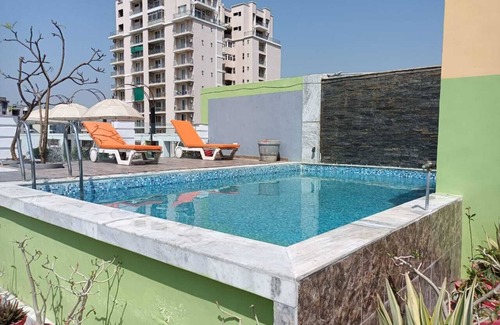 Kumarhatti Hotel | Royal Suites by Park Tree Chakki Mor