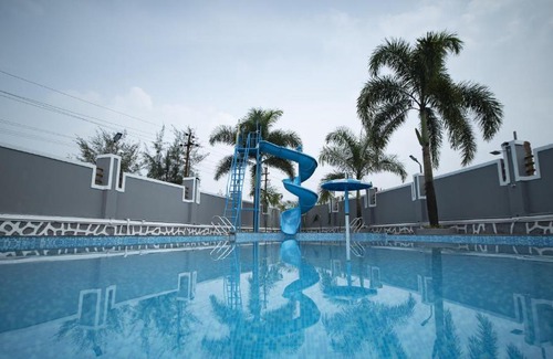 Lonavala Villa | Royal Twin - 12BHK Luxury Villa by Royal Villa's Lonavla