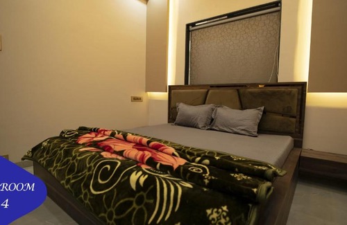 Lonavala Villa | Royal Twin - 12BHK Luxury Villa by Royal Villa's Lonavla
