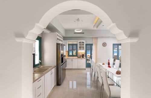 Pedi Villa | Royal Villa Pedi - Symi