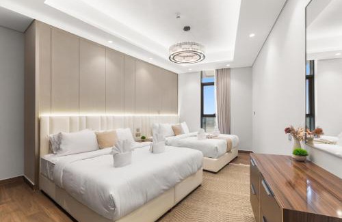 Business Bay Apartment | Royal Vista at Nobles Tower - Luxury 4BR Apartment in Business Bay Dubai City Views -