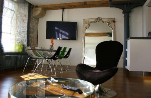Plymouth Apartment | Royal William Yard. High Spec Apt.