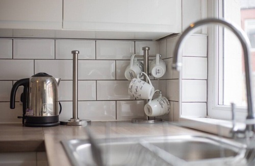 Sunderland Apartment | Royalty City Centre Home is just a15 minutes walk to Sunderland Royal Hospital.