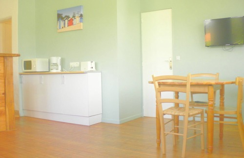 Pontaillac Apartment | Royan: flat - 3 rooms - 4/6 persons