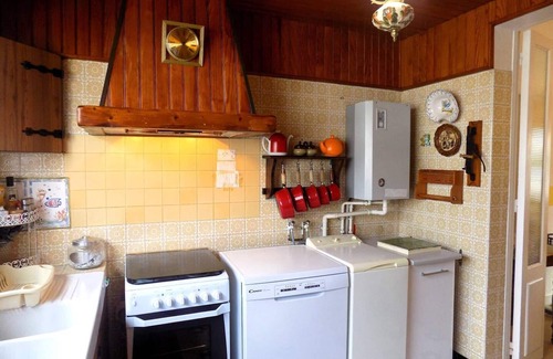 Royan House | Royan - RUSTIC HOUSE with enclosed garden - near SHOPS and BEACHES