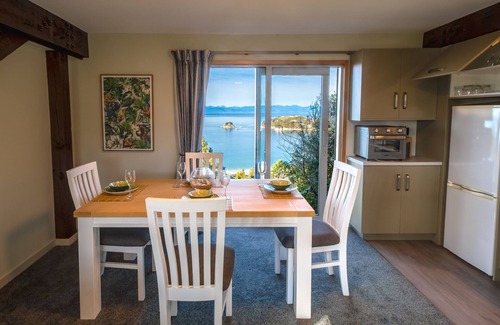 Ngaio Bay House | Roydons Flat – Kaiteriteri Downstairs Unit