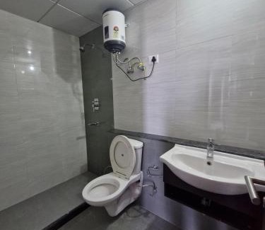 Gurugram Apartment | RRhomes