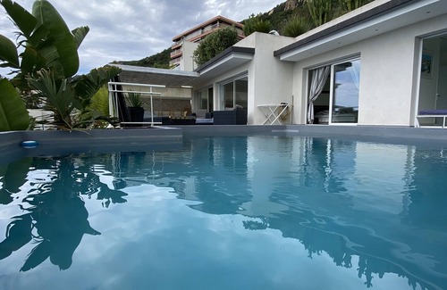 Ajaccio Villa | Rte des Sanguinaires Villa with swimming pool 150 m walk from the beach.