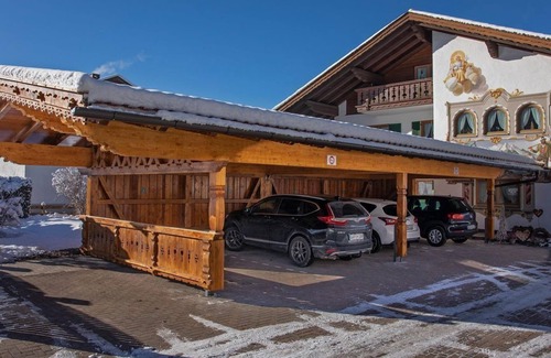 Kruen Apartment | "Rubin" apartment, 2 bedrooms, bathroom, toilet - Haller, guest house