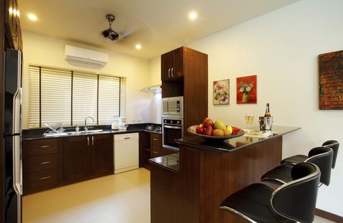 Rawai Villa | Ruby Villa: 3 bedroom, private pool Villa, near Nai Harn Beach, maid and cook