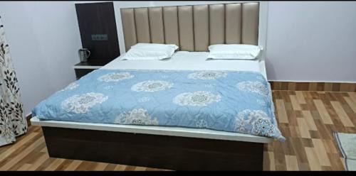 Mathura House | Rudra Guest House
