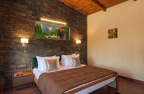 Almora Hotel | Rudraa Resort And Restaurant