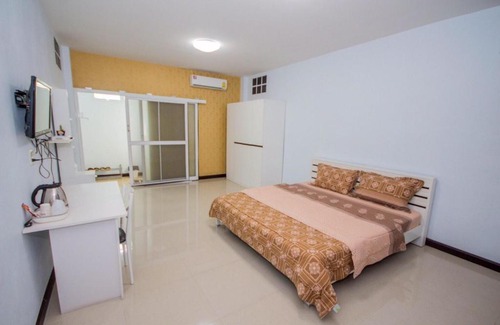 Nai Mueang House | Ruen Aiyara Apartment