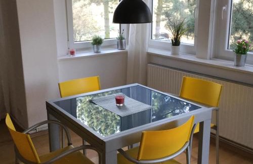 Buchholz-Kleefeld Apartment | Ruhige Messewohnung an der Eilenriede, 10 Minuten zur Messe Hannover bzw Agritechnica