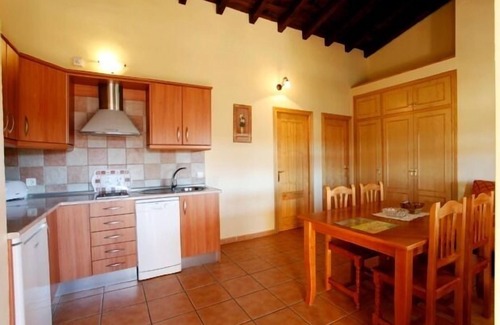 Hervas Cottage | Rural apartment Fuente Del Aliso for 2 people