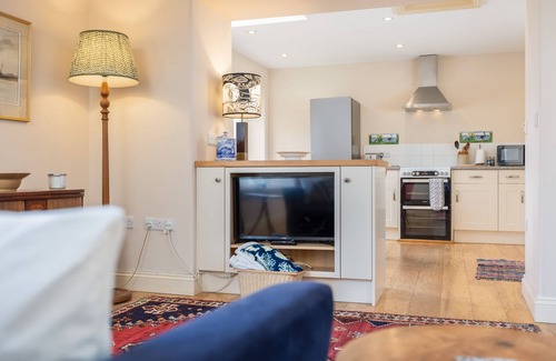 Thirkleby Cottage | Rural Cottage for two Dog Friendly