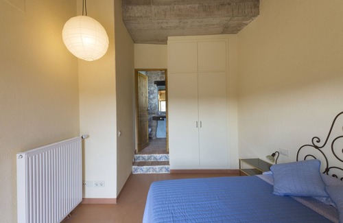 Llado Other | Rural House-Farmhouse near the Costa Brava and Pyrenees.