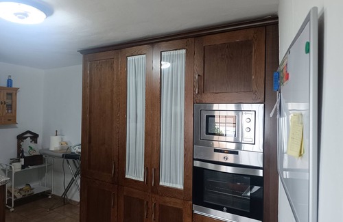 Antequera Cottage | Rural house surrounded by olive trees a few kms from Antequera.