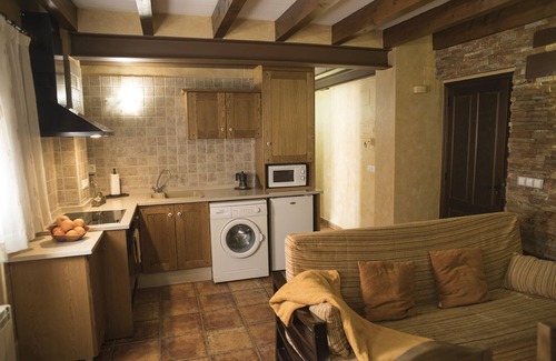 Torres Torres Cottage | Rural house with special jacuzzi for couples