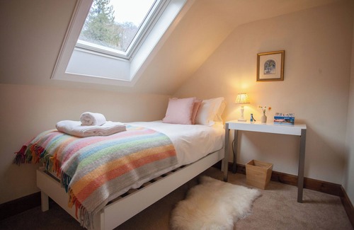 Killin Cottage | Rural, luxury property with uninterrupted views of the surrounding mountains.