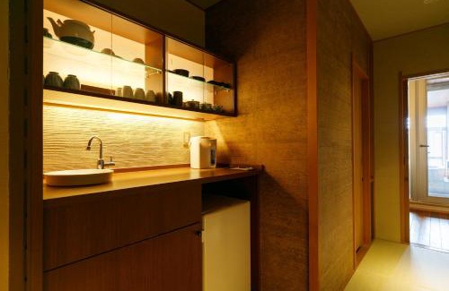 Kaga Hotel | Rurikoh