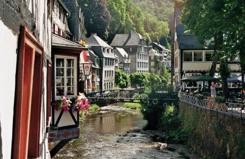 Simmerath House | Rurtalgarten