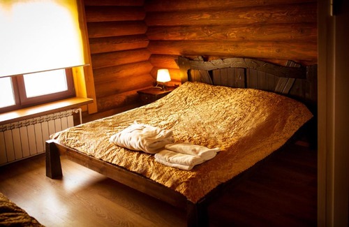 Yaroslavl Hotel | Russkie Traditsii Hotel