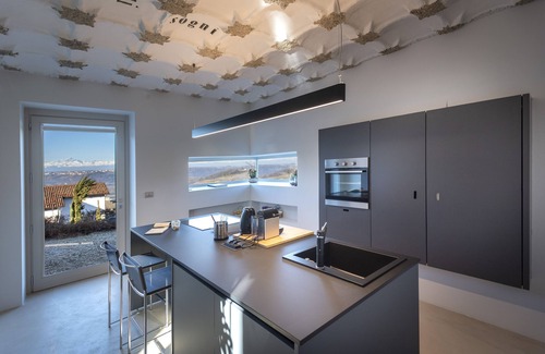 Novello House | RUSTAGNI 1834: VILLA WITH POOL IN THE BAROLO REGION