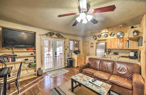 Angel Fire Apartment | Rustic Condo with Patio Walk to Angel Fire Resort!