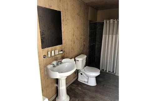 South Oklahoma City House | Rustic Conestoga Glamping Covered Wagon for Amazing Getaways to Oklahoma Farm