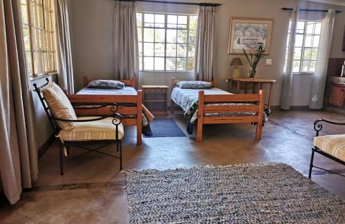 White River Apartment | Rustic Country Cottage