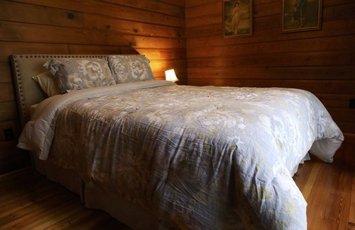 Suwanee Other | Rustic farm is a secluded place to let the family gather in a big outdoor space.