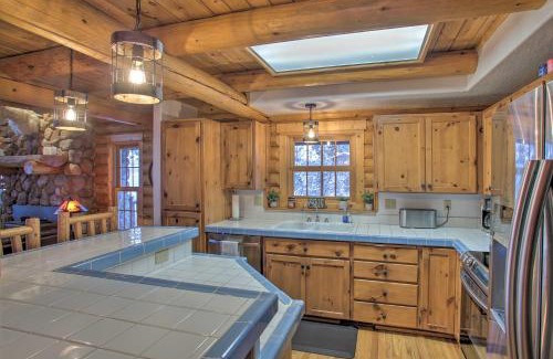 Coeur d'Alene House | Rustic Gotham Bay Cabin on Lake Coeur dAlene