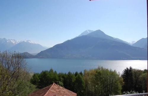 Pianello del Lario House | Rustic house in a quiet location with lake view