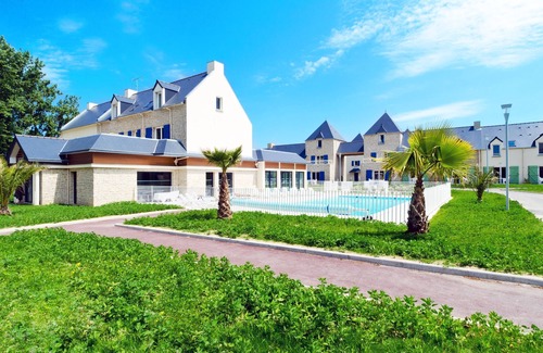 La Guymauviere-La Hulotais-La Bourelais House | Rustic House near the Centre of Saint-Malo Centre!