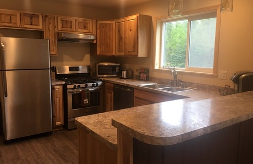 Butte House | Rustic Moose Cabins ~ Your Home Away from Home