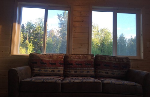 Butte House | Rustic Moose Cabins ~ Your Home Away from Home