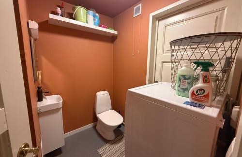 Trondheim City Centre Apartment | Rustic Retreat Apartment, Central & free parking !