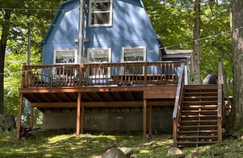 Deer River Cabin | *RUSTIC RETREAT* Peaceful, cozy cabin, with beautiful lake views